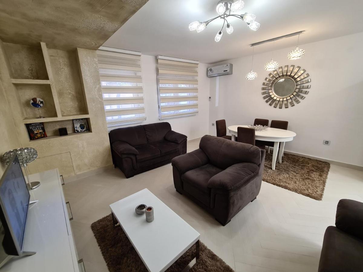 Adonis Apartment نوفي ساد المظهر الخارجي الصورة