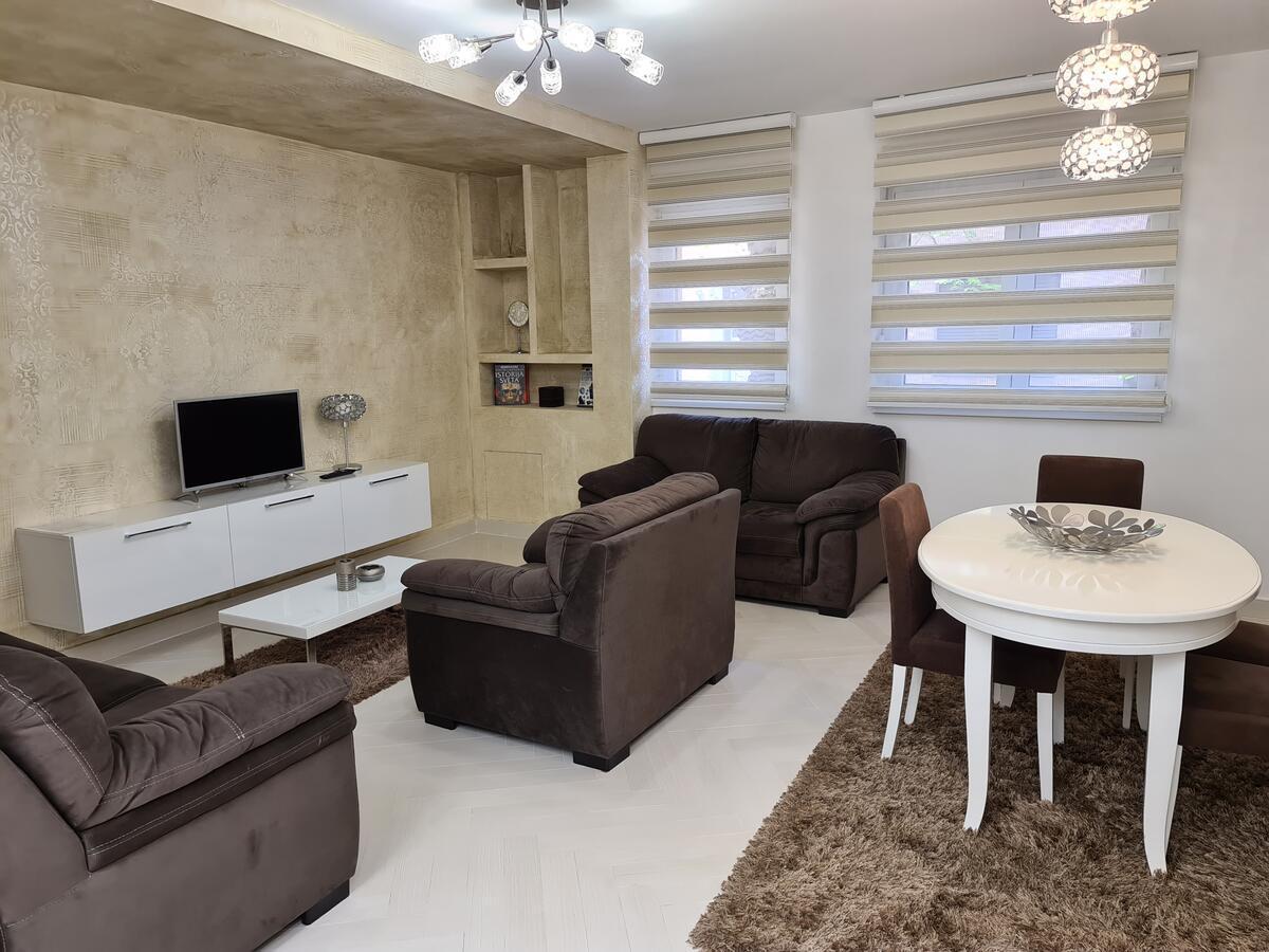 Adonis Apartment نوفي ساد المظهر الخارجي الصورة